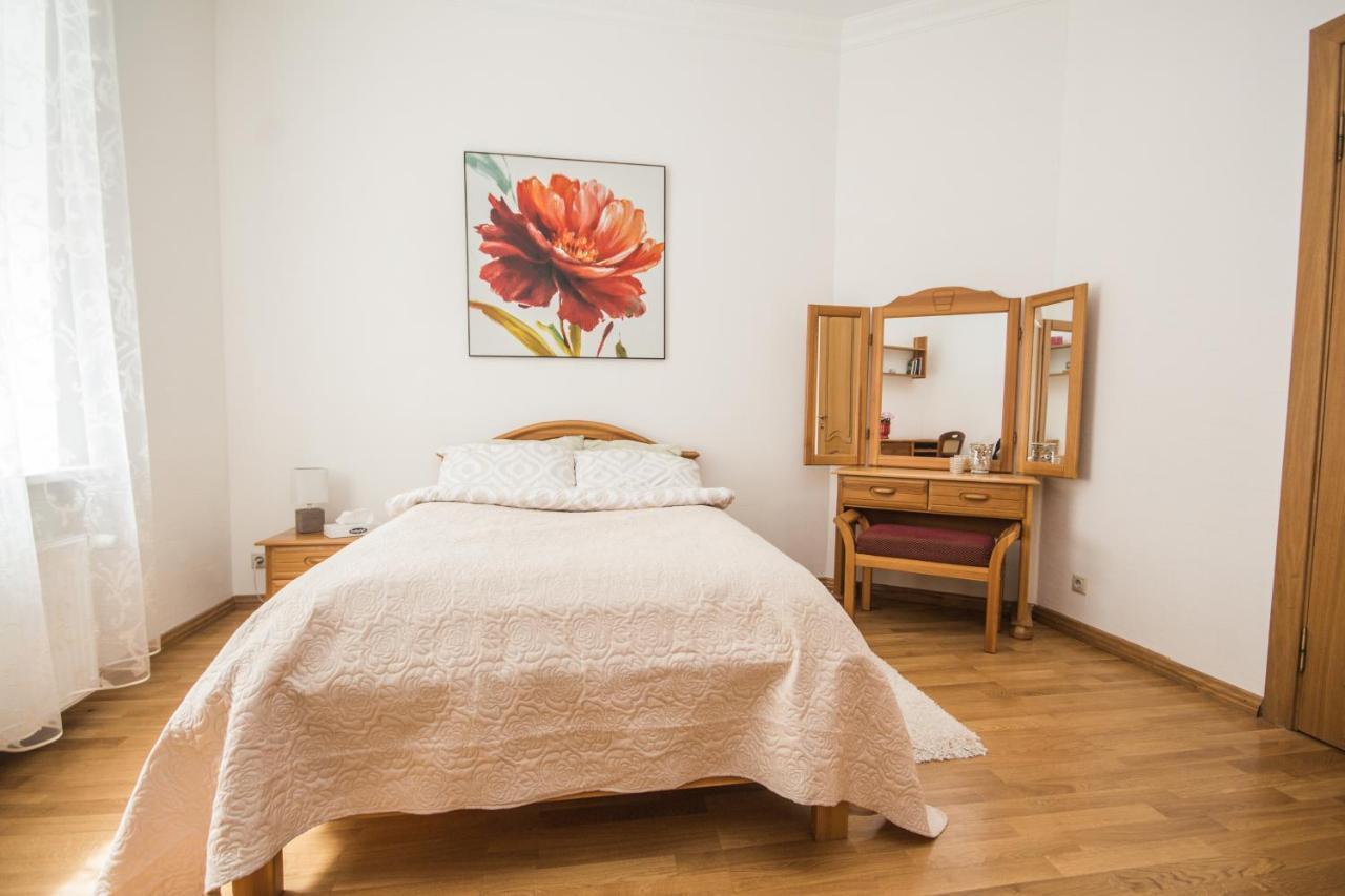 Ginger Apartment Рига Екстериор снимка